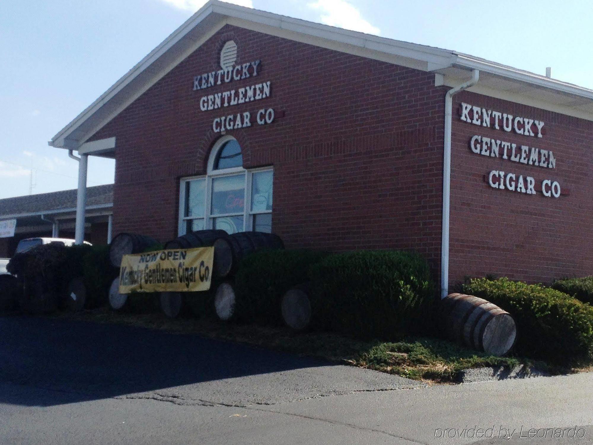 Best Western Lawrenceburg Inn Servicios foto